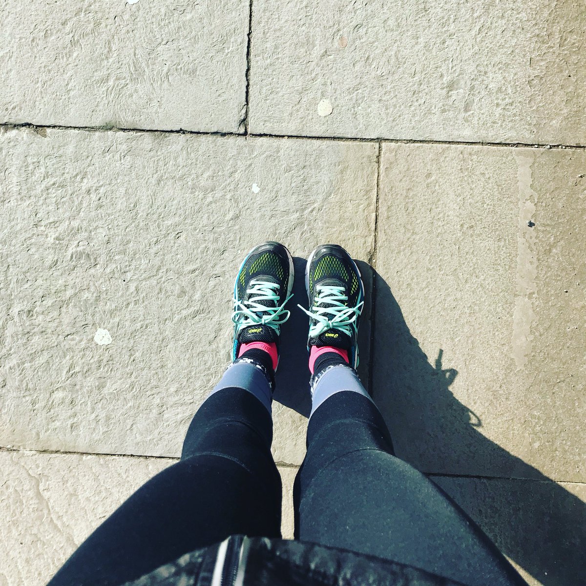_tuesdaywilson's tweet photo. That wasn’t pretty. But it was long. And the sun was shining the whole way! ☀️🏃🏻♀️ #VLM #sunmakeseverythingbetter https://t.co/IpE8hifsgr