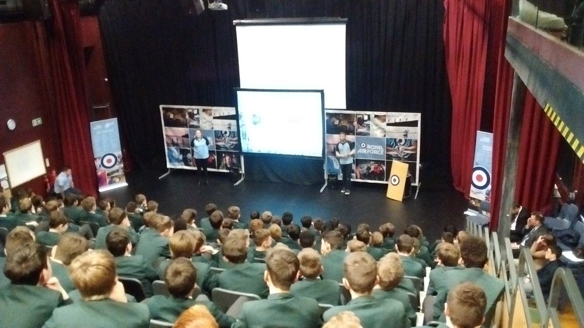 suemoreton1's tweet photo. Fantastic Physics from the RAF roadshow for Y8 this morning thanks to Katie, Taryn &amp; Nathan and  Dave from @afco_plymouth #RAF #Physicsofflight @DHSBoys @Becky123Edwards https://t.co/PMlStyEvRa