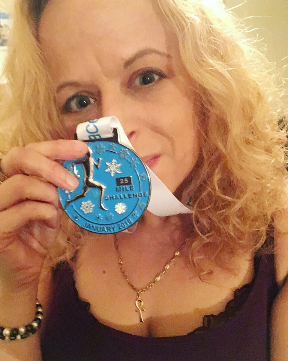 KateLMartin1's tweet photo. 25 miles ran & 2 medals in January ✅ Not bad for someone who a few months ago used to say “I hate running, can’t run”!! Next challenge - 10k on Feb 18th!
#25milechallenge #raceyourpace #aspirerunningevents #5k #Running #challengeyourself #runningjourney #fitnessjourney ❤️ https://t.co/2SS6ZTOVGY
