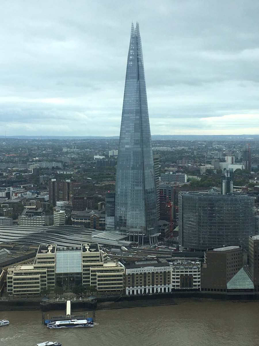 The904Agent's tweet photo. I’m so in ❤️ with this city. @visitlondon #Londonin4 https://t.co/Os90Dvw6YF