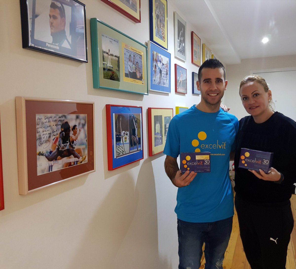 LuisAgustinE's tweet photo. Gracias @BeaMoli1 @Excelvit @EXCELVIT_EGG @ExcelvitSocial por la confianza depositada con vuestros productos. Sé que estoy en buenas manos con productos de calidad. Punto de venta en Valencia en @caresport. #Excelvit https://t.co/qvZXAyj5e1