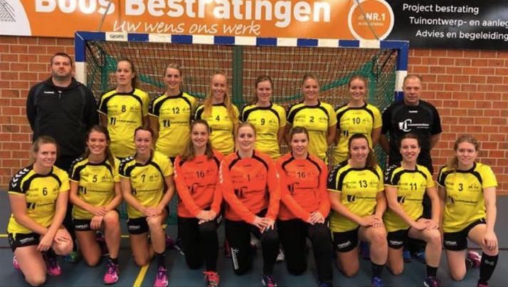 dedars's tweet image. Kom de dames van Handbal VVW 1 komende zondag aanmoedigen zodat ze de koppositie kunnen verdedigen!