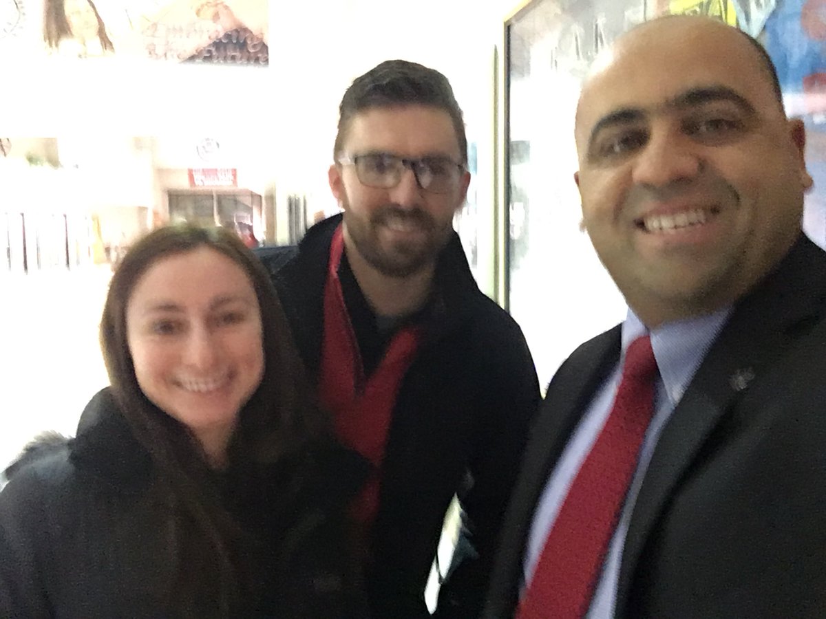 uc_hazem's tweet photo. Goshen District joins the IT Early College program. Arriving early to welcome students and their parents @CorbinPurdum @UC_SOIT @UC_CECH https://t.co/dJWQ0i56DO