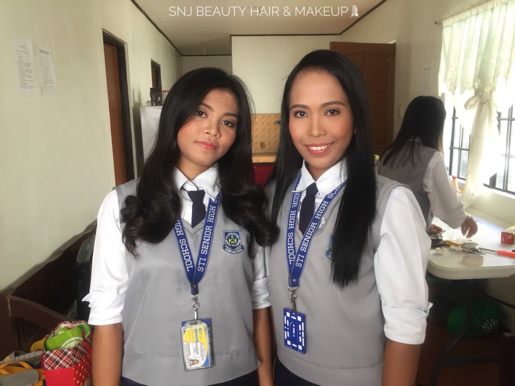 teachernicolai's tweet photo. ❤️The Girls
Thank You For Trusting SNJ Beauty🙏🏻
Hair & MakeUp Yours Truly💄💯
#SNJBeauty #makeupartist #bysmakeup #makeuptransformation #makeuponmyhand #makeuponmymind #makesession #beforeandafter #inmymakeupchair #makeupislife https://t.co/sbMpCec5OR