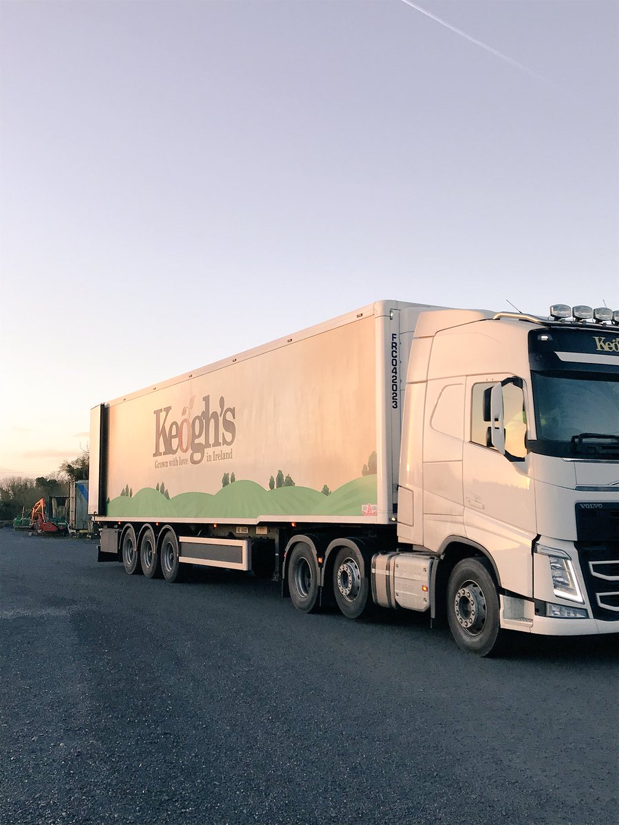 Keoghsfarm's tweet photo. Our weekend deliveries on there way straight from our farm #Keoghsfarm #fromcroptocrisp https://t.co/OQvro7BGK5
