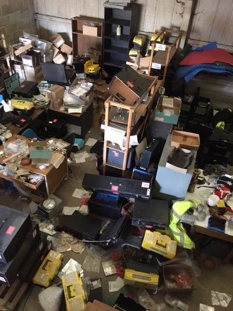 HeritageCrime's tweet photo. ASSISTANCE REQUIRED - BURGLARY AT CANTERBURY ARCHAEOLOGICAL TRUST 

Artefacts stolen from store. Please circulate to your networks &amp; help @kent_police to identify the offenders.

https://t.co/8LG7mr8GYM

@kentheritage @HE_SouthEast @HistoricEngland @findsorguk @HE_Maritime https://t.co/ITLP5e7ts5