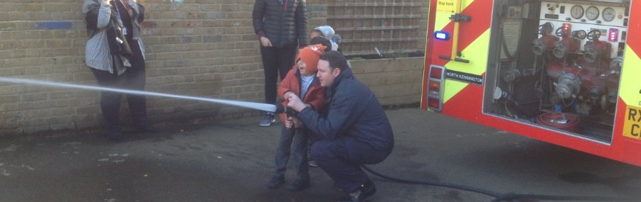 BevingtonRBKC's tweet photo. A MASSIVE thanks to the @LondonFire North Kensington Firefighters for making our day in EYFS yesterday! You're our real superheroes! #PeopleWhpHelpUs #thanks #hosefun #heroes https://t.co/6jLb9Yx6vs