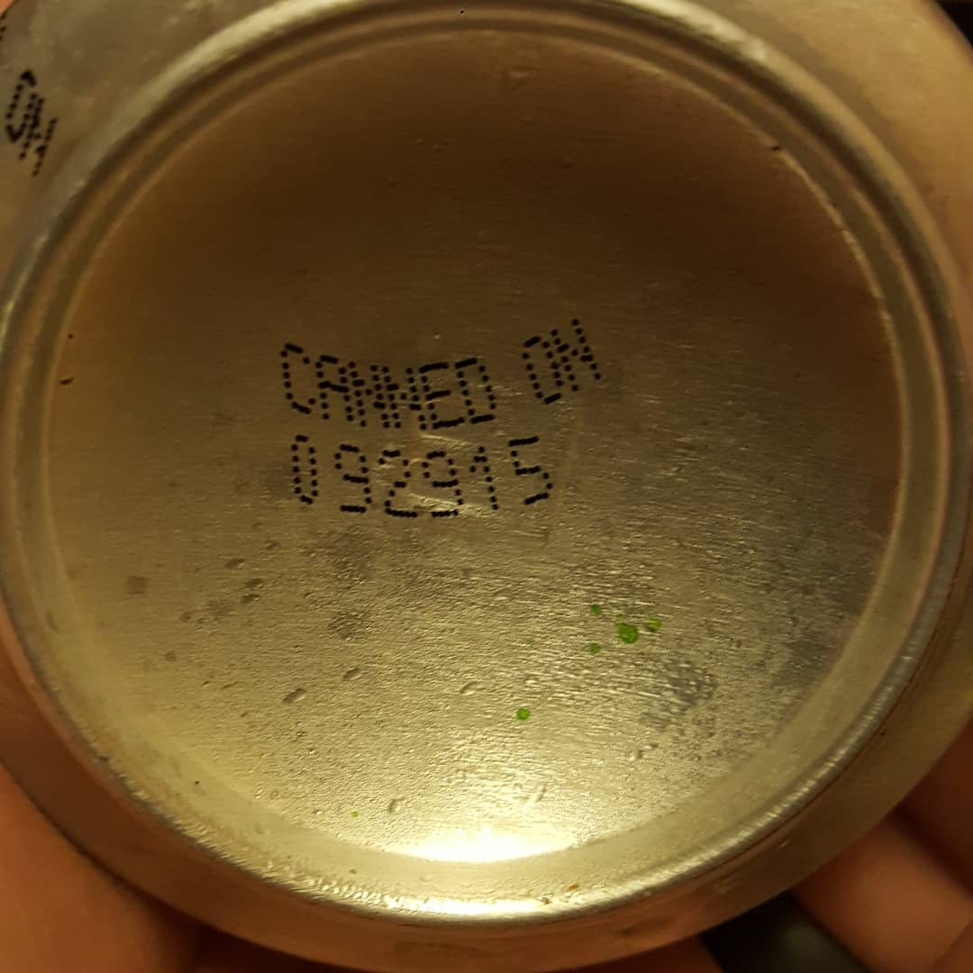 jCaseyr's tweet photo. Forgot I had this in my beer fridge... still has tons of coffee flavor and is super smooth. @mauibrewingco bring this one back soon! #lostbeer #cellaredbyaccident #damgoodbeer #independentcraft #craftbeer https://t.co/rmOVww2Im0