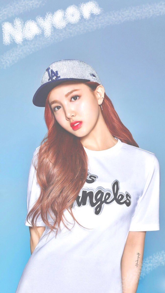 twicenayeon8260 tweet picture