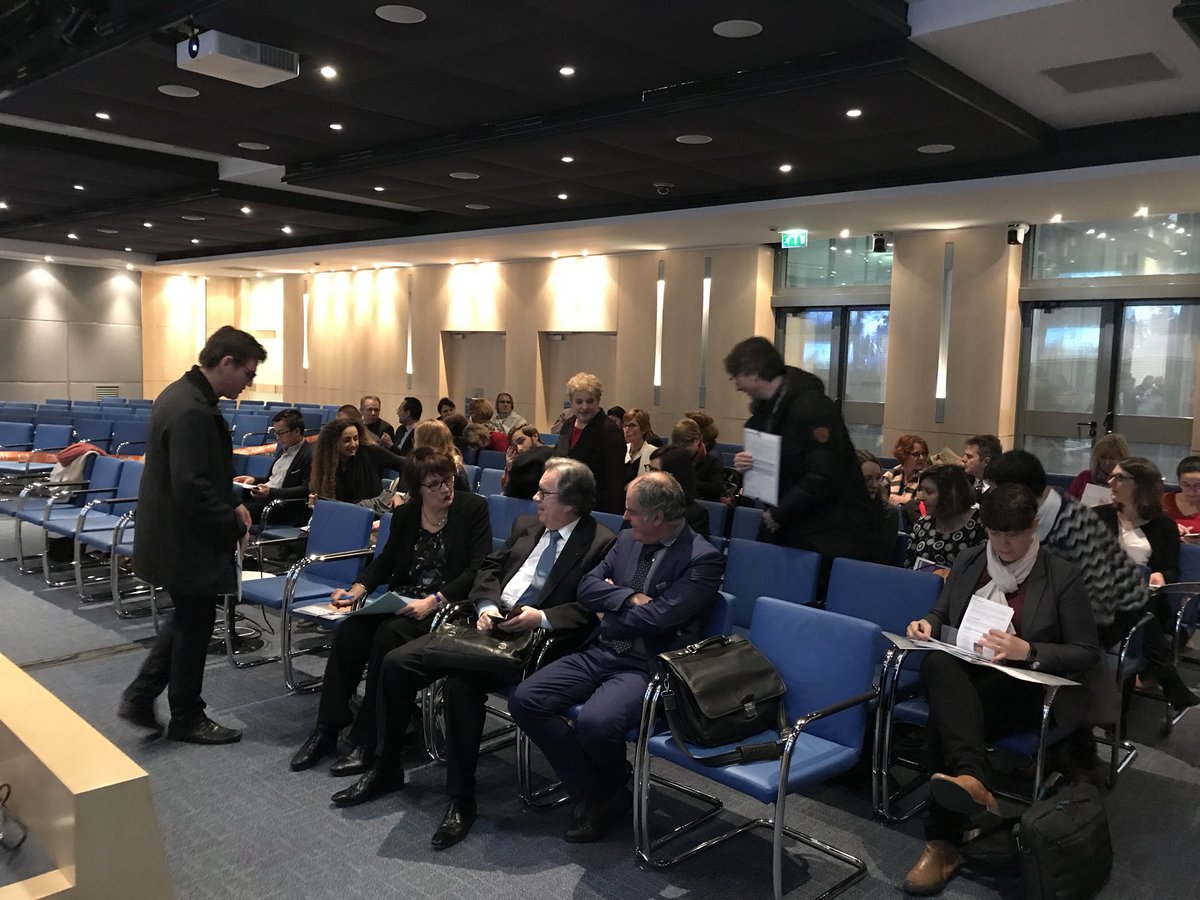 GLavenu's tweet photo. Journée Ressources humaines. #AdRHess « La GRH en GHT à l’épreuve du droit » @Jean Marie Barbot @Claude Evin @Cabinet Houdart @EDH Camille Claudel https://t.co/DCkFV73xsa
