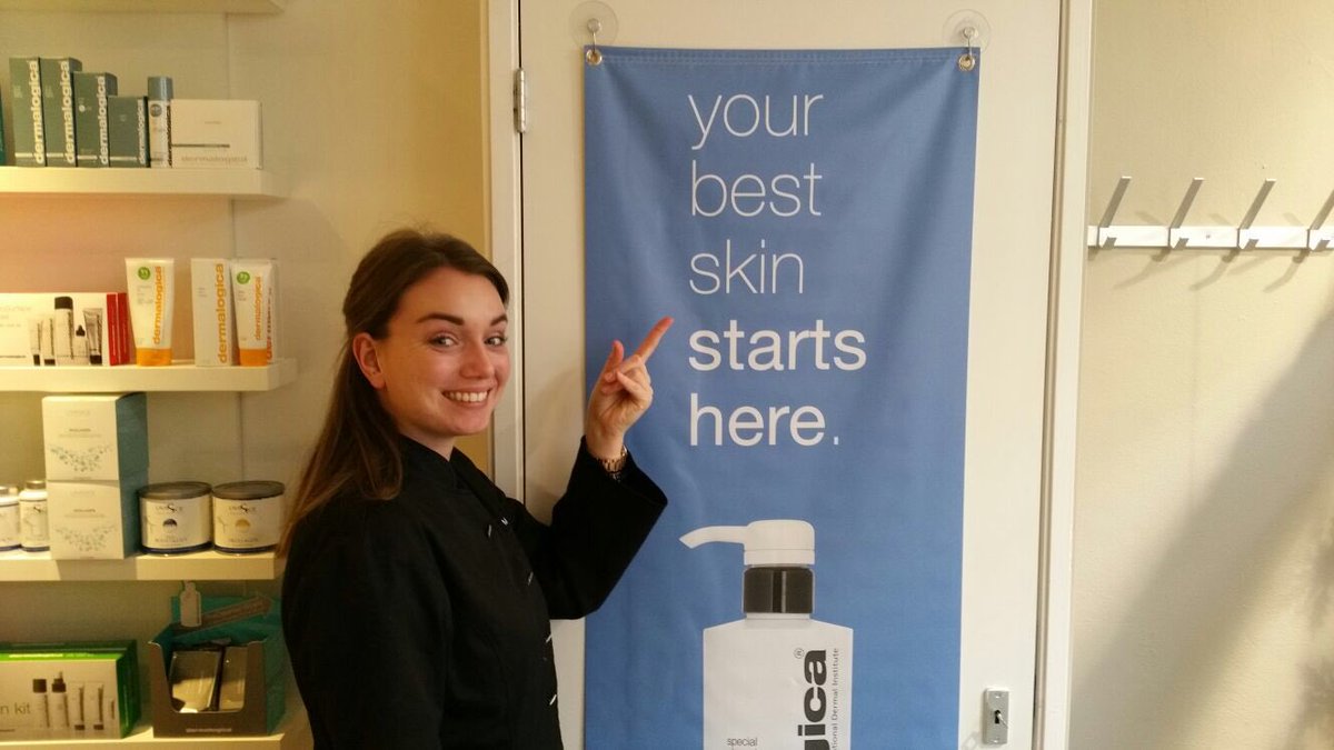 hermatjeerdsma's tweet photo. #GEZOCHT! Modellen voor een heerlijke Facial Treatment behandeling van Dermalogica op donderdag of vrijdag.
Onze stagiair Marissa is bijna afgestudeerd en wil extra ervaring opdoen
▫️ Bel (0522) 853 809 of mail info@salon99.nl
Wij vragen een bijdrage voor de kosten. #mmug https://t.co/L7C6WA3F89