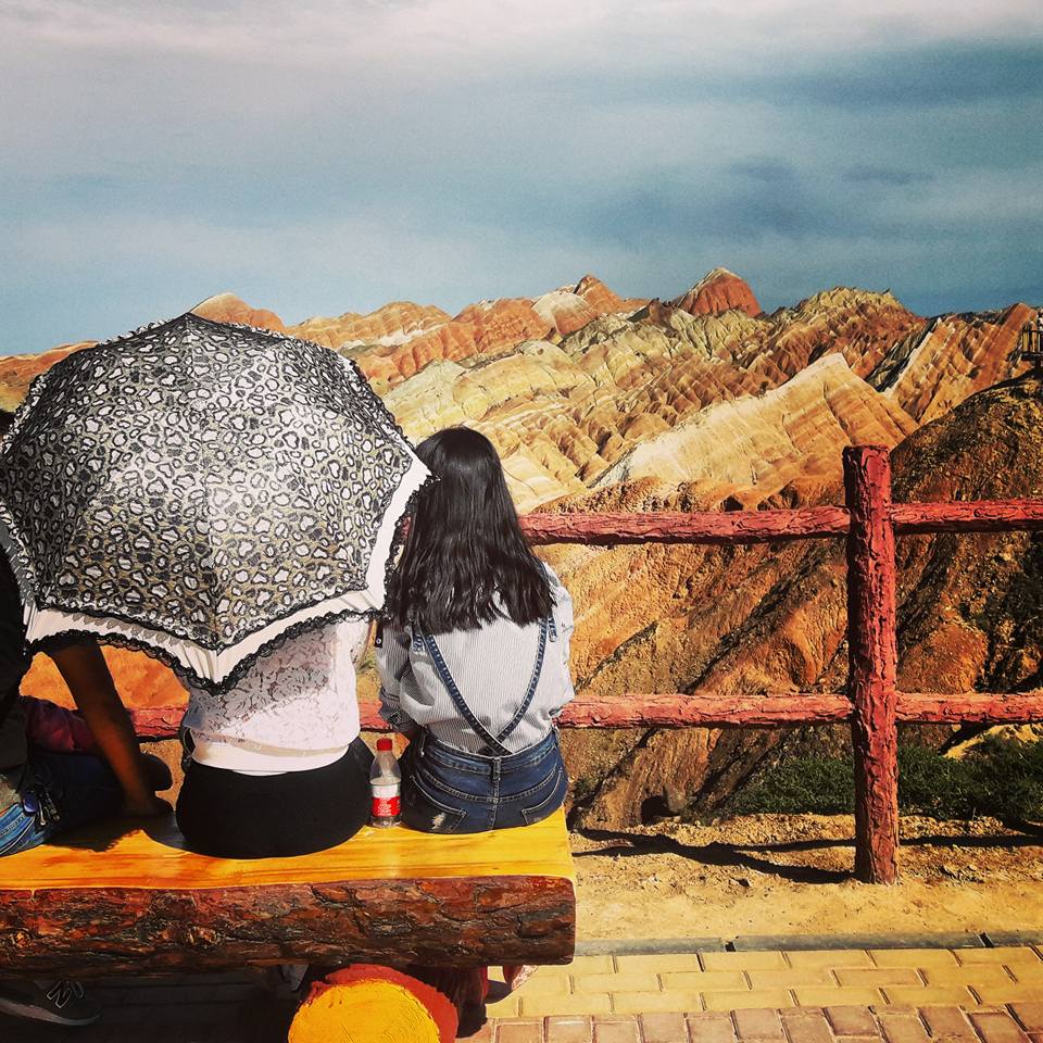 siofossiunbrand's tweet photo. Le Montagne Colorate del #Gansu: una delle meraviglie geologiche del pianeta. #viadellaseta #travel #Cina https://t.co/VNc1nacbDN https://t.co/7v8Il5maUE
