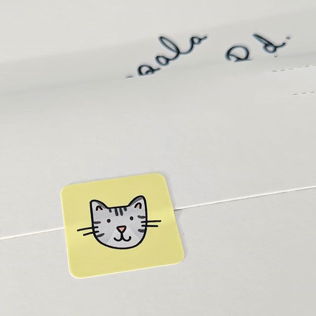 squigglers's tweet photo. Have you spotted the new stickers to seal your squigglers orders? 🙃💌 This one is @apollo.miow 
#illustration #squigglers #stickers #cat #illustrator #yaypost #happy #drawing #cartoon #etsyseller https://t.co/oezLWXjnz4 https://t.co/vcy0gNJWe5