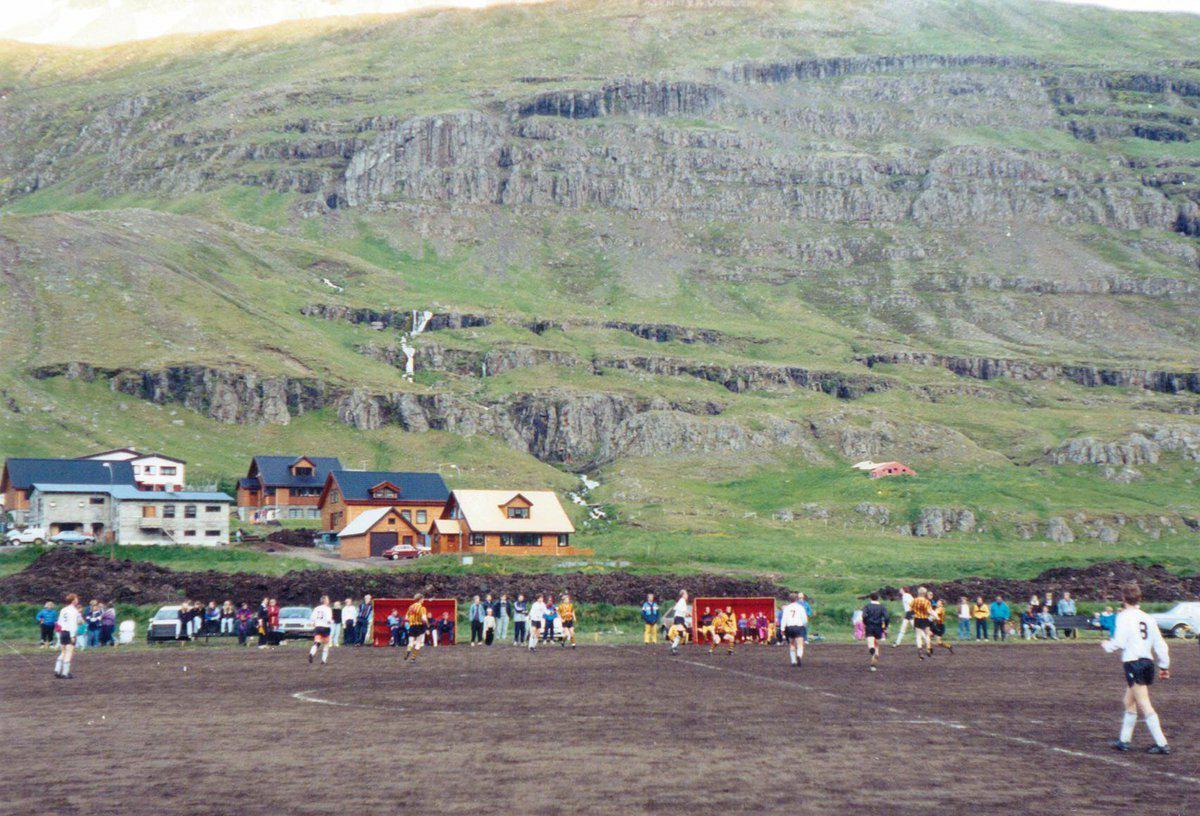 A couple of photos of <a href="/HuginnFC/">Huginn FC</a> from the mid 80's.