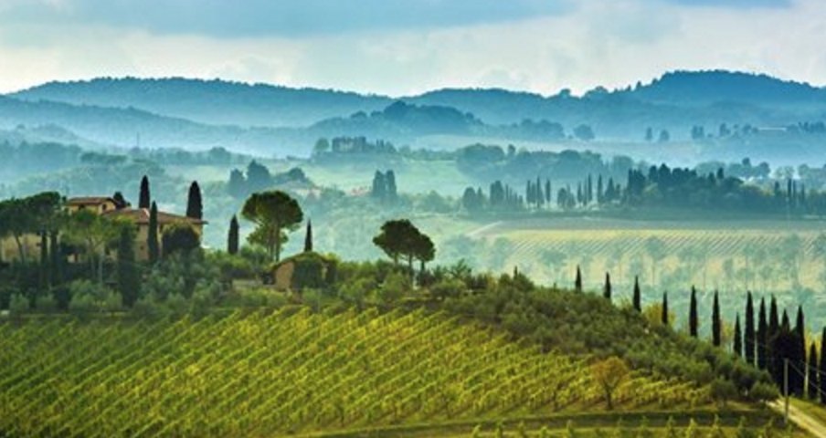 #FunFriday Why #wine #tourism is booming in 2018 – and the best destinations to visit bit.ly/2DVEk0Y 

#Luxury #Impact #Taste for the #weekend #Luxuryliving #Folliers #Evangelist #eVINgelist  #WineMakers #WinesofPortugal #WineTime #WineLife  iimpact.tv