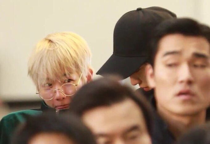 bucheonslight's tweet photo. @firelightby @parkyeolito @baekksong @scintillaloey @cb0627 @slyfoxkeeko @yubinniesus @sehunsnitch @idyllicsehun @Layia61410 @guccybear #cbtime 👀💕 https://t.co/S0VH6VkiVK