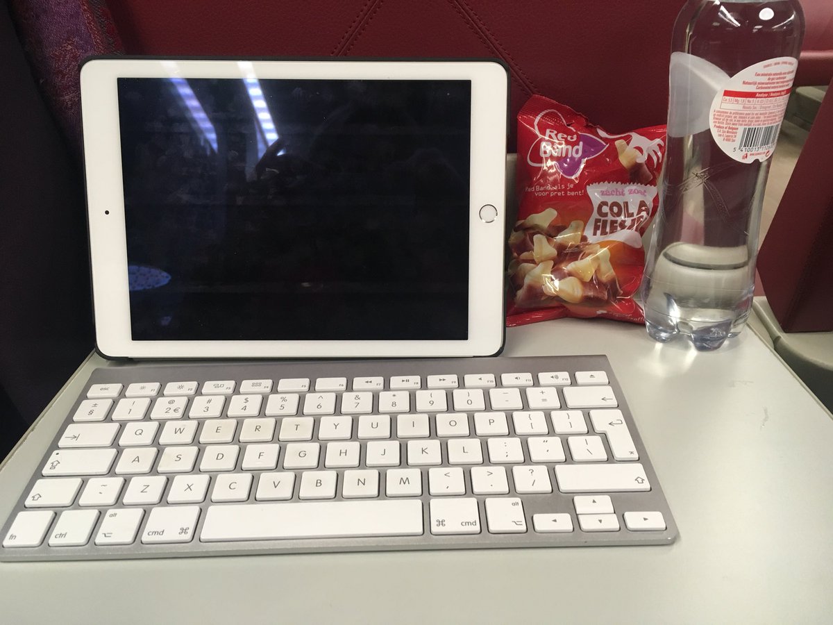Curatorophakken's tweet photo. De reis naar Groningen kan beginnen #insolad #treinleven https://t.co/prXkpw4miv