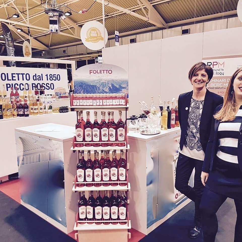 liquorifoletto's tweet photo. Vi aspettiamo da domenica 4 a mercoledì 7 febbraio, a Expo Riva Hotel padiglione B4 stand E13 con tantissime novità!

#Foletto #PiccoRosso #sepzialidal1850 #botanichedautore #exporivahotel #rpm #mixolgy  #Ledro#trentino #visittrentino #trentinodavivere #trentinodascoprire https://t.co/I8rkGYPn2x