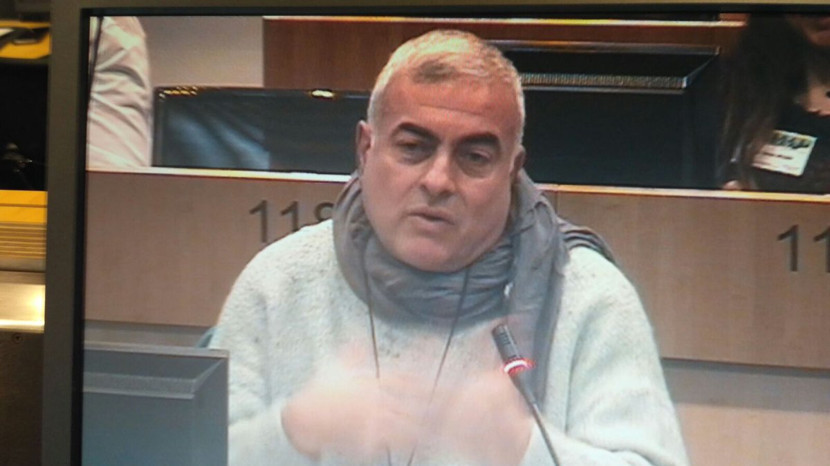 SocialEcoEU's tweet photo. @chrysogelos project manager of #WELCOMMON an innovative #SocialEconomy project providing hosting & social inclusion for the refugees in #Athens stresses that hosting is not enough, we need more innovative approaches to ensure the social integration of migrants @EESC_SocEnt https://t.co/zQr2jwbjSj
