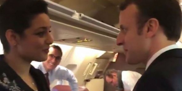 __Verlaine__'s tweet photo. Sacré Manu, trop fort, il se baladait dans la rue, il rencontre comme par hasard une Tunisienne qui passait par là et quelques jours après... Maha Issaoui est avec lui dans l'avion, direction Tunis.
Avec Macron tout est possible... même l'inimaginable
Trop de com tue la com !! https://t.co/VBvLnRCVFr