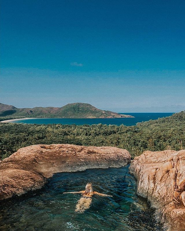 airguides's tweet photo. Zoe Falls, Australia ๐ฆ๐บ.
No matter how hard we try, nature always does it better. This natural spa with one of the best views you'll ever see is located at the top of Zoe Falls on Hinchinbrook Island.
Photo cred: @_markfitz
Check out #hopolla for theโฆ https://t.co/2uj0IS3u9r https://t.co/uqfnZTyrwI