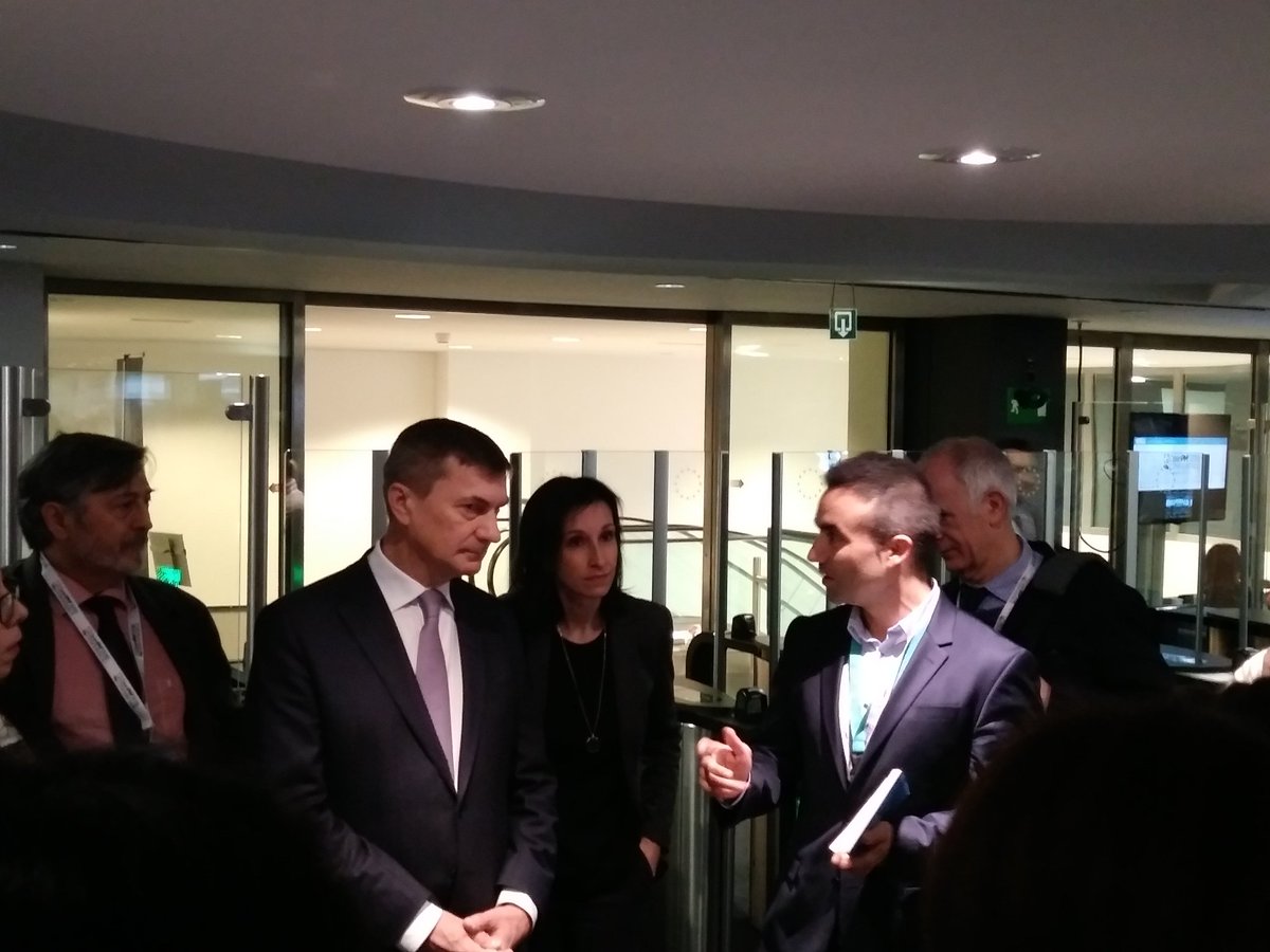 InteroperableEU's tweet photo. VP. @Ansip_EU is in #OpenPM2Conf, visiring the stands and learning about #ProjectManagement, sharing and reuse of #interoperable #itsolution. Learn more about #isa2 and how we srrbringimg #Europe together through #interoperability: https://t.co/tFmx9zlGqO https://t.co/Av5MP4ZImK