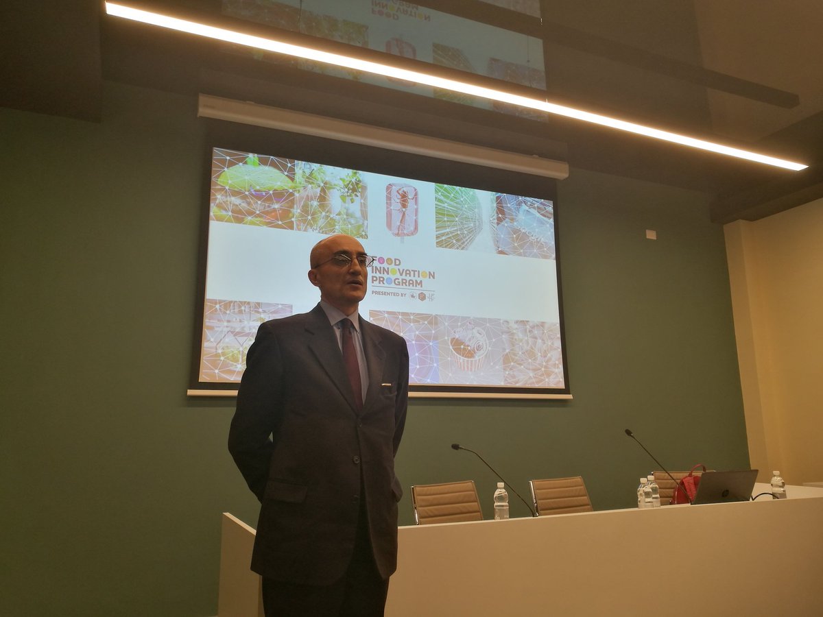 Foodinpro's tweet photo. Eugenio Dragoni from @UNIMORE_univ speaks about the importance of the design thinking approach during our presentation at @eatalyworld 
#ficofoundation #foodinpro https://t.co/u9iQxuPmIF