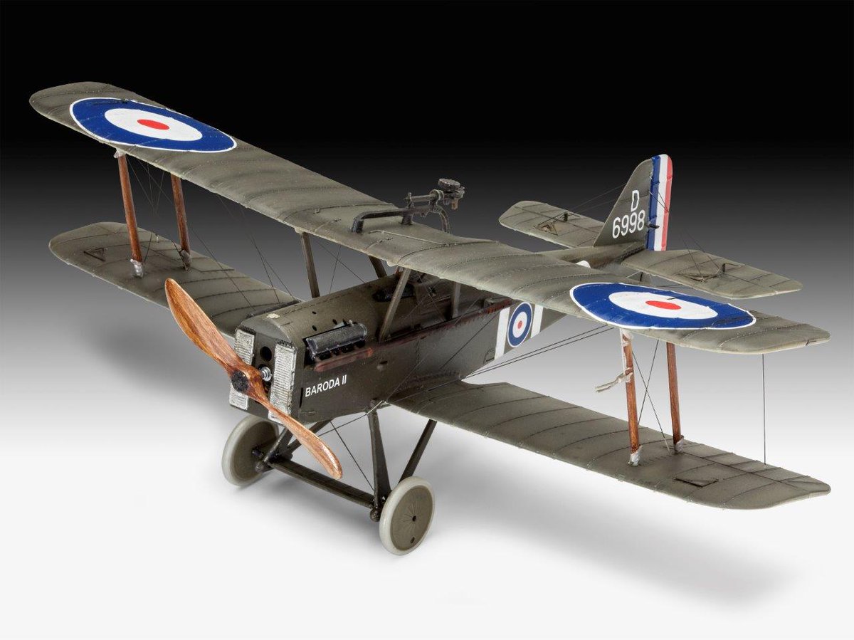 Revell UK tweet media