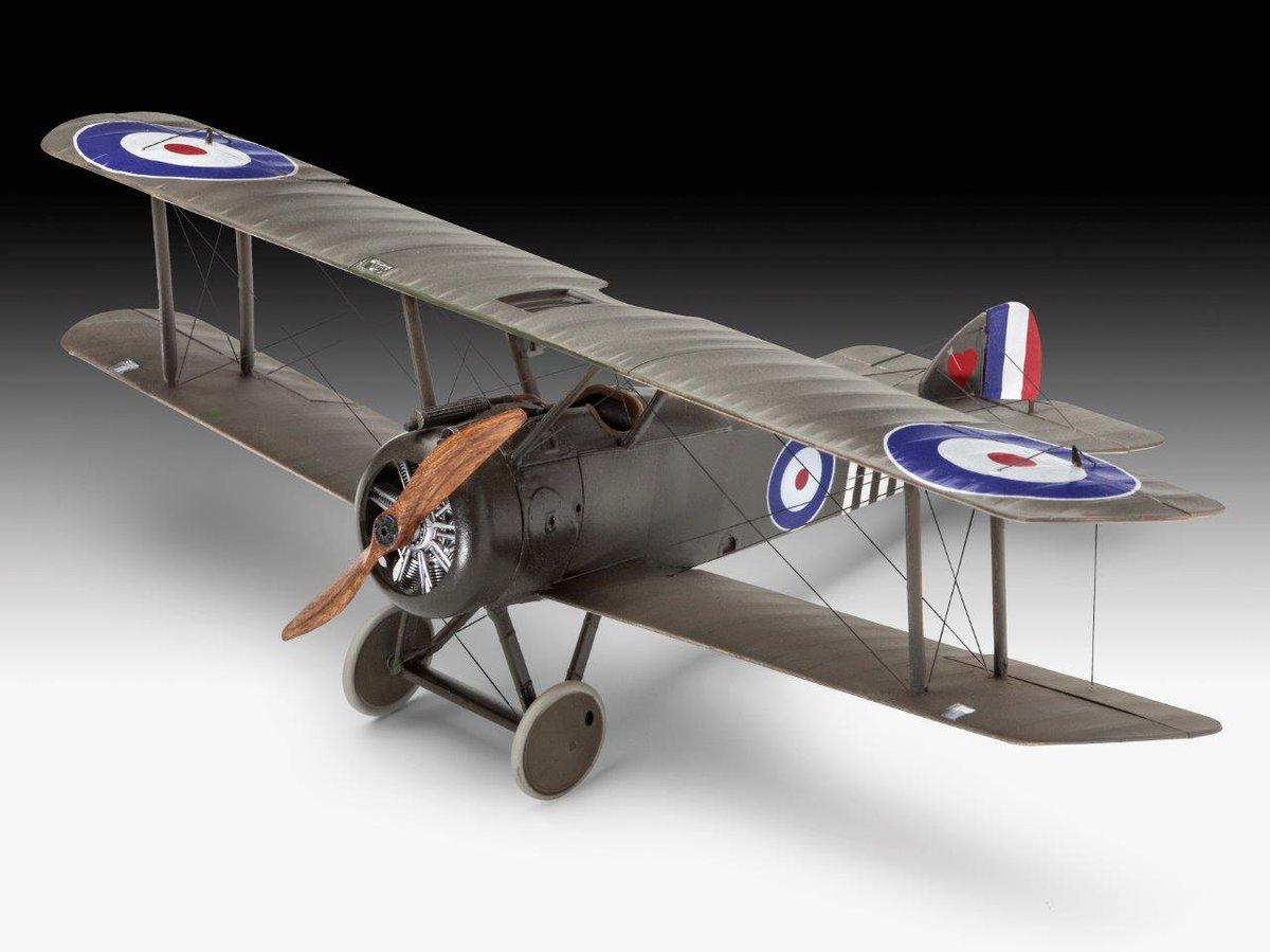 Revell UK tweet media