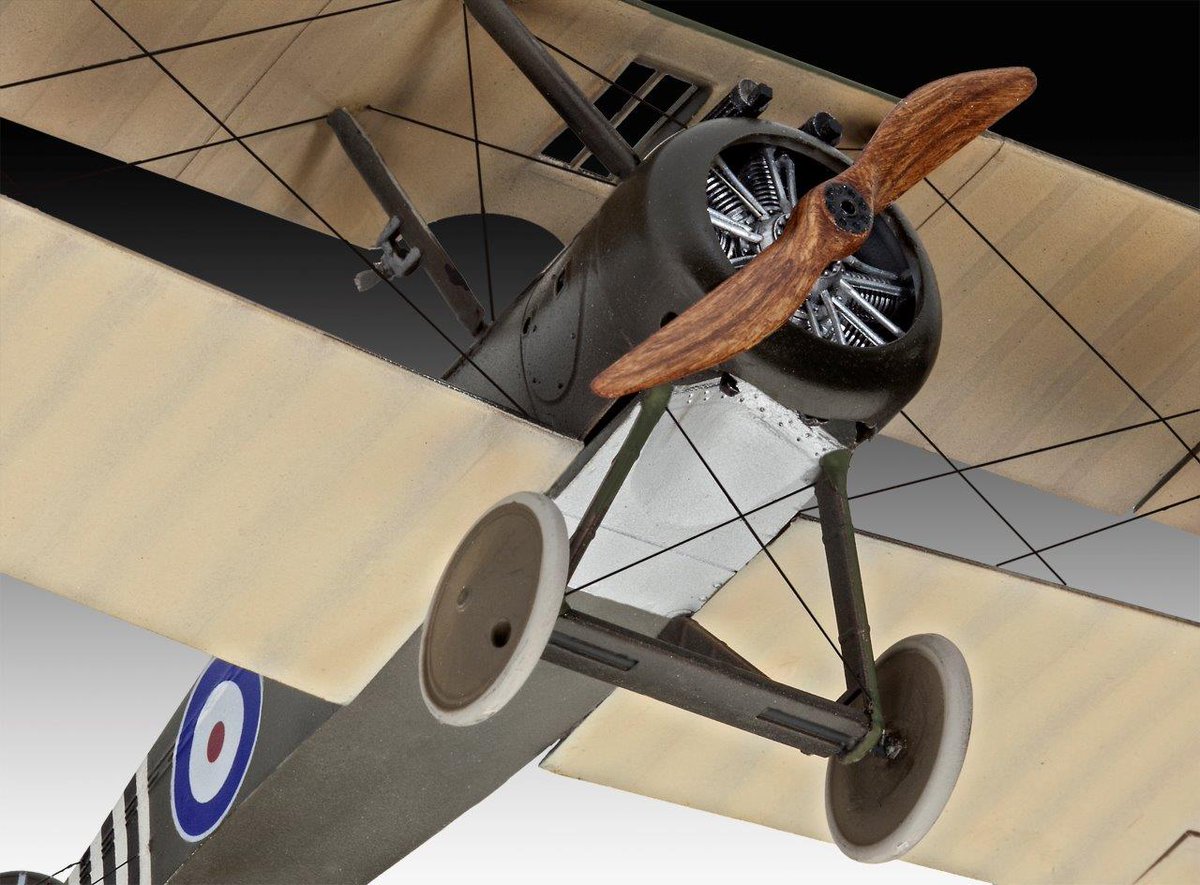 Revell UK tweet media