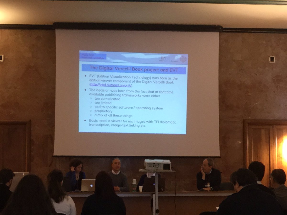 DH_FBK's tweet photo. Session on digital editions: @RobertoRDT introduces #EVT #AIUCD2018 https://t.co/9EDhFfhMH8