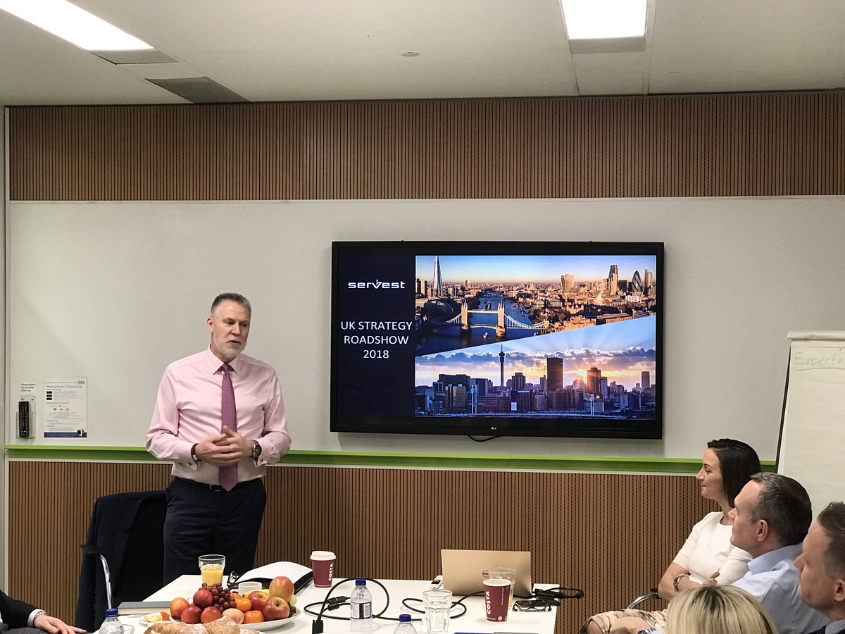 vtreadgold's tweet photo. The legend Les opening the Friday #roadshowweek @sfisher28 @Servest_UK @CJGreen12 #facman https://t.co/MSAtkJs2cf