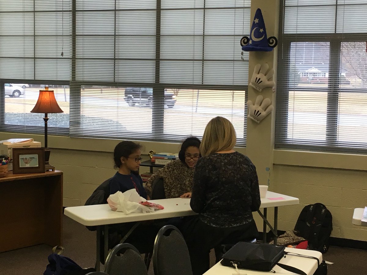 Blaze3364's tweet photo. Tech Titans preparing for THE RMS   “I ❤️ STEM NITE “ Feb 15 from 5:30-7:00 in the gym! Plenty of fun activities, Canvas training for parents, Pizza from Pizza Inn and STEM projects! #studentcenteredschool @RMS_ORS @ChildressTonya @ORSchools @HealthyORS https://t.co/kLBG5MLjX1