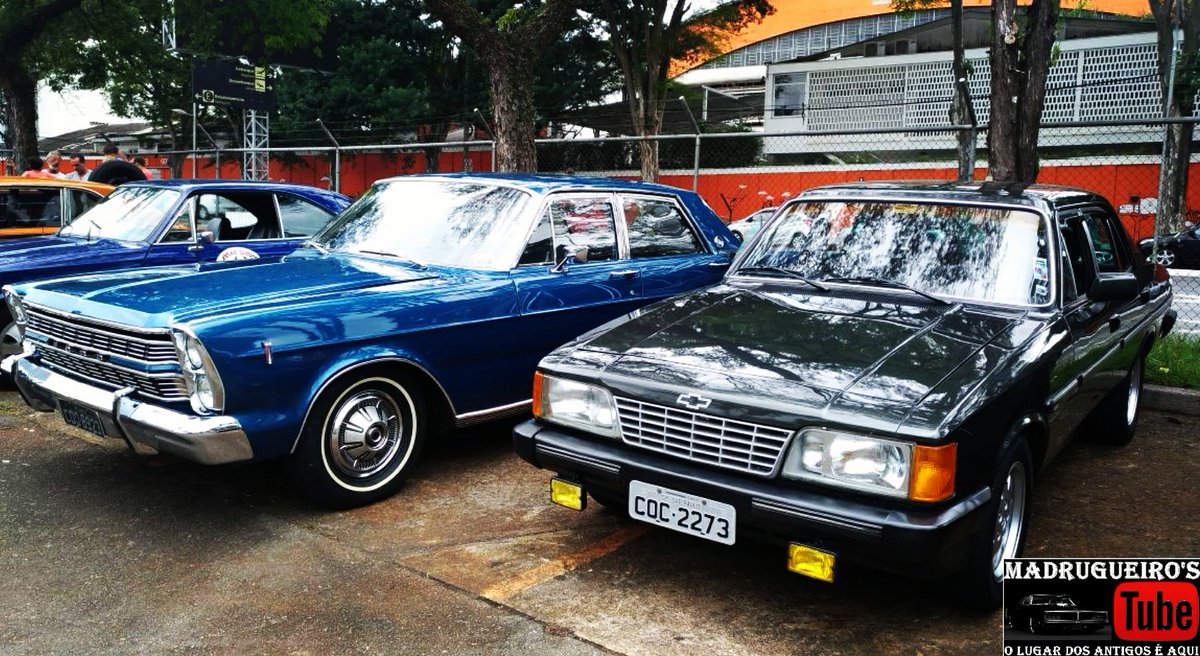 Madrugueiross's tweet photo. #opala #galaxies #galaxie500 #landau #v8 #6zao #musclecar #classiccarshow #vintagecar #carro #carrosantigosbr #opalao ##madrugueiross
Foto @opala926cil https://t.co/IVeBBF0Aps