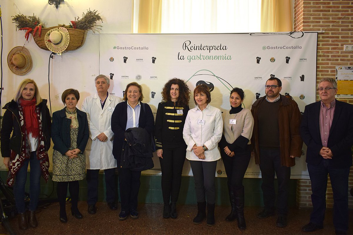 GastroCastalla's tweet photo. La @umhsapiens se hace eco del certamen @GastroCastalla y su misión de reinterpretar la gastronomía de #Castalla. 🍽️😍

Puedes leer la noticia aquí: https://t.co/CsCFl5nXcS https://t.co/lItbKFeLxL