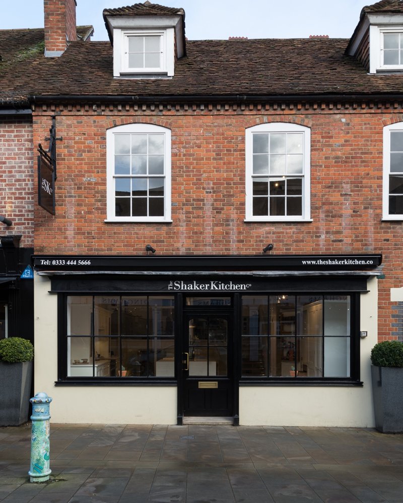 Tomorrow! Come and join us between 10.30am - 12.30pm at our brand new Winchester showroom to see MasterChef finalist Juanita Hennessey <a href="/FosburyFoodie/">Juanita Hennessey</a> in action. PLUS fantastic prizes to be won. 30-31 The Square, Winchester, SO23 9EX