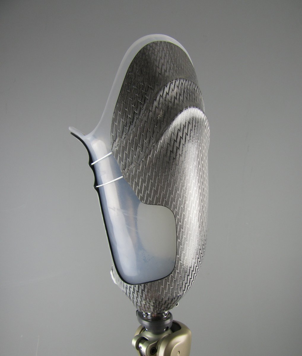 PaceRehab's tweet photo. Pace's first ever (perhaps the first ever?) REVO-KENEVO! Gillian’s new #prosthesis has an adjustable #REVOFit socket above her #Kenevo knee. Best in safety and mobility, user-adjustable comfort and a cool looking silver socket! A prosthesis we feel proud of here Pace! #amputee https://t.co/0HksSPL0q5