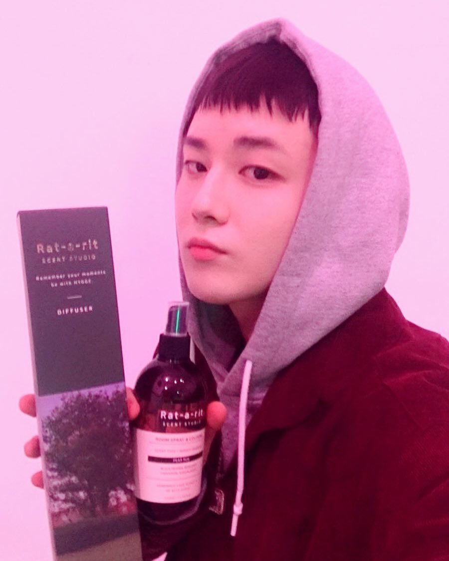CokaCorn's tweet photo. 💜💜💜💜💜💜💜
#에이에이 #앧콘 #김남형 https://t.co/j1hUPIg02E