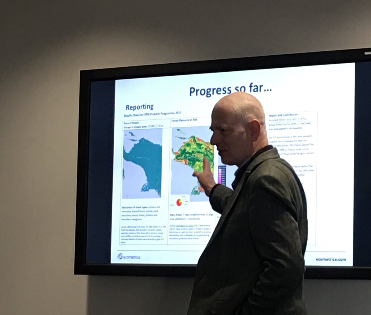 Carbomap's tweet photo. Interesting summary of the Hectares Indicator impact assessment tool from @RichardTipper at the @ecometrica forest monitoring from space side event #DATASPACE2018 https://t.co/apb5YI6RH3