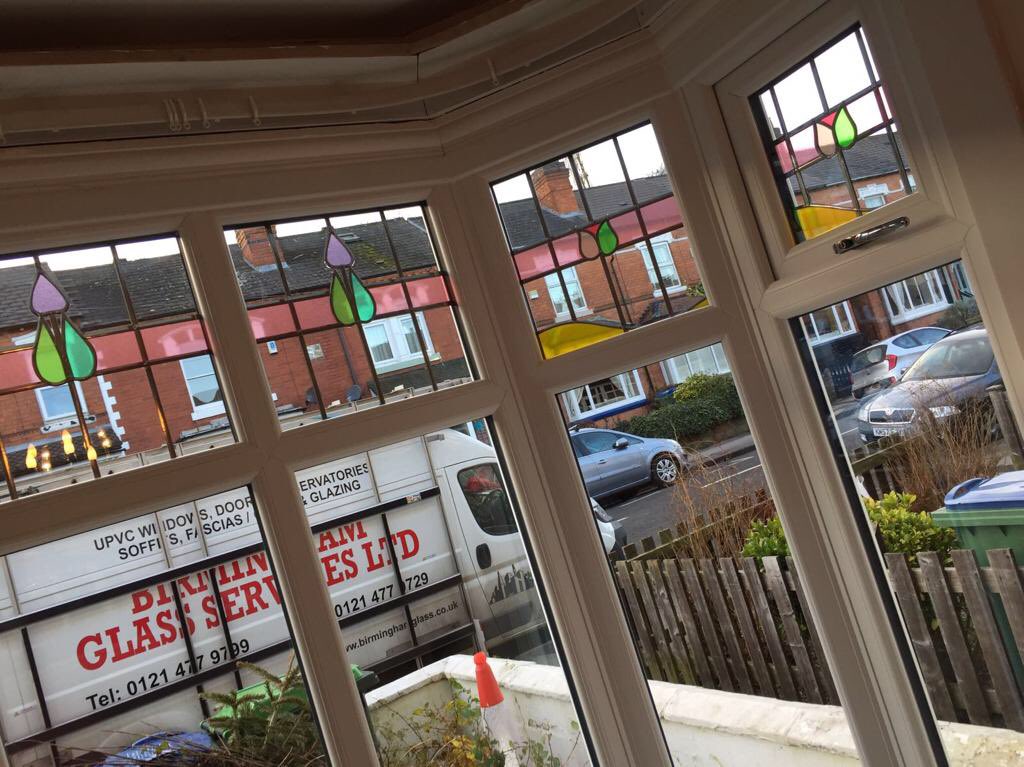 BirminghamGlass's tweet photo. #WindowWonders - Another recent Bay Window installation with decorate leaded top lights! We really have a friendly and skilled team happy to cater for your needs and requirements. Give us a call for all things windows! 0121 477 9799 #windows #doubleglazing #baywindows https://t.co/gpP9iU8dES