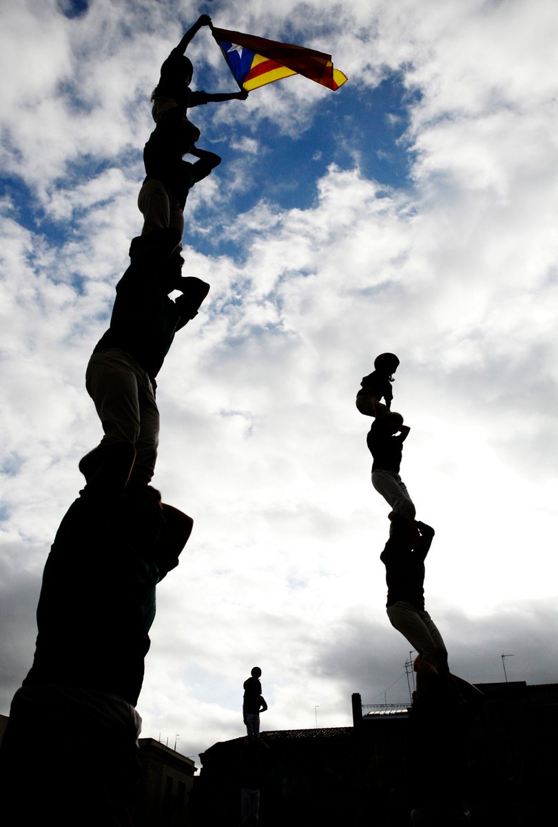 revistacastells's tweet photo. Les fotos guanyadores del concurs professional: https://t.co/ZdGbuVrqlp… #NitdeCastells18 #castellers #PereToda @JonTCPhoto @amiplim #GemmaSoldevila https://t.co/bQPAAJgM8U