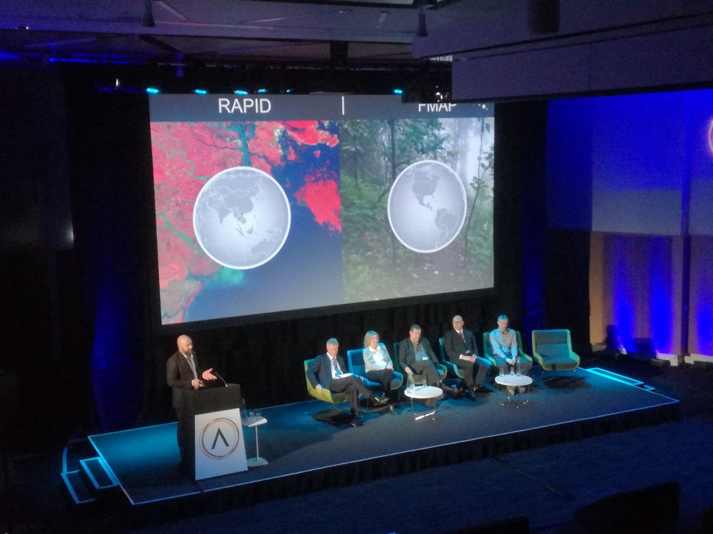 dataspacexyz's tweet photo. @astrosat_UK 's Steve Lee presents their innovative solutions for disaster response and protection of forestry #DATASPACE2018 https://t.co/uNaKcncBNa