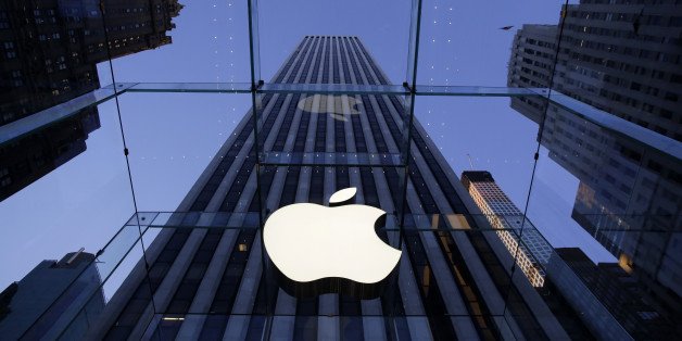 SINewsUpdates's tweet photo. #Apple will Automatically send #location to emergency services
#AdvancedMobileLocation (#AML) #iOS 11.3 <https://t.co/YjA5kAfDg8> https://t.co/TjRu1h5evD
