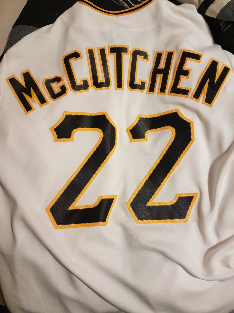 alyall2's tweet photo. @TheCUTCH22 what am I supposed to do with this now? Bought in Pittsburgh on a US trip 4 years ago.
@mike_parto https://t.co/8DbcIqrhg6