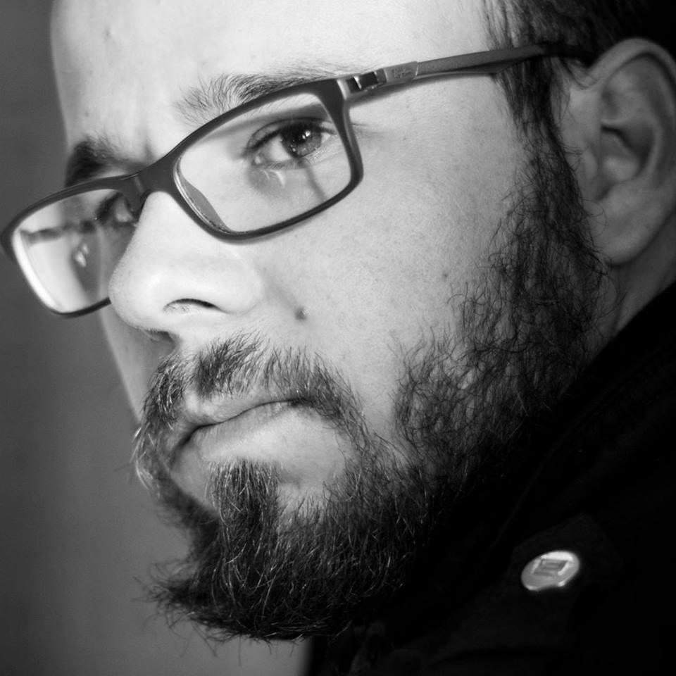 ShortyWeek's tweet photo. Jurado #ShortyWeekV Joaquín Villalonga, con experiencia en equipos de dirección de obras como 'KIKI, el amor se hace', 'Allí abajo' y la aclamada 'La Peste'. Fundador de @Sur5D y director de multitud de cortometrajes. ¡Bienvenido al equipo! :) https://t.co/c39cJBobzk
