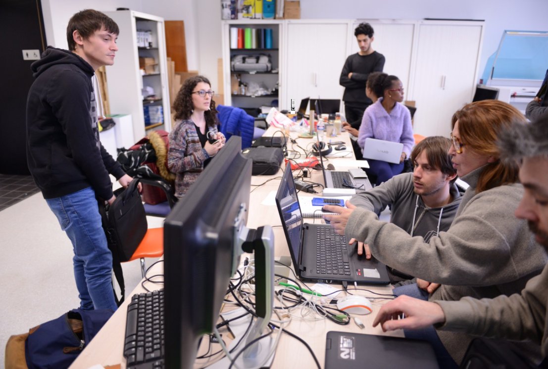 DU_usetic's tweet photo. Devenez #médiateur #numérique ! Venez vous informer concernant le D.U USETIC lors de la journée porte ouverte de Rennes 2 le samedi 10 février - Salle S132 @UnivRennes_2 @LabFabfr @mdqLaTouche @Ecole_Numerique https://t.co/SKpZn3oIk5