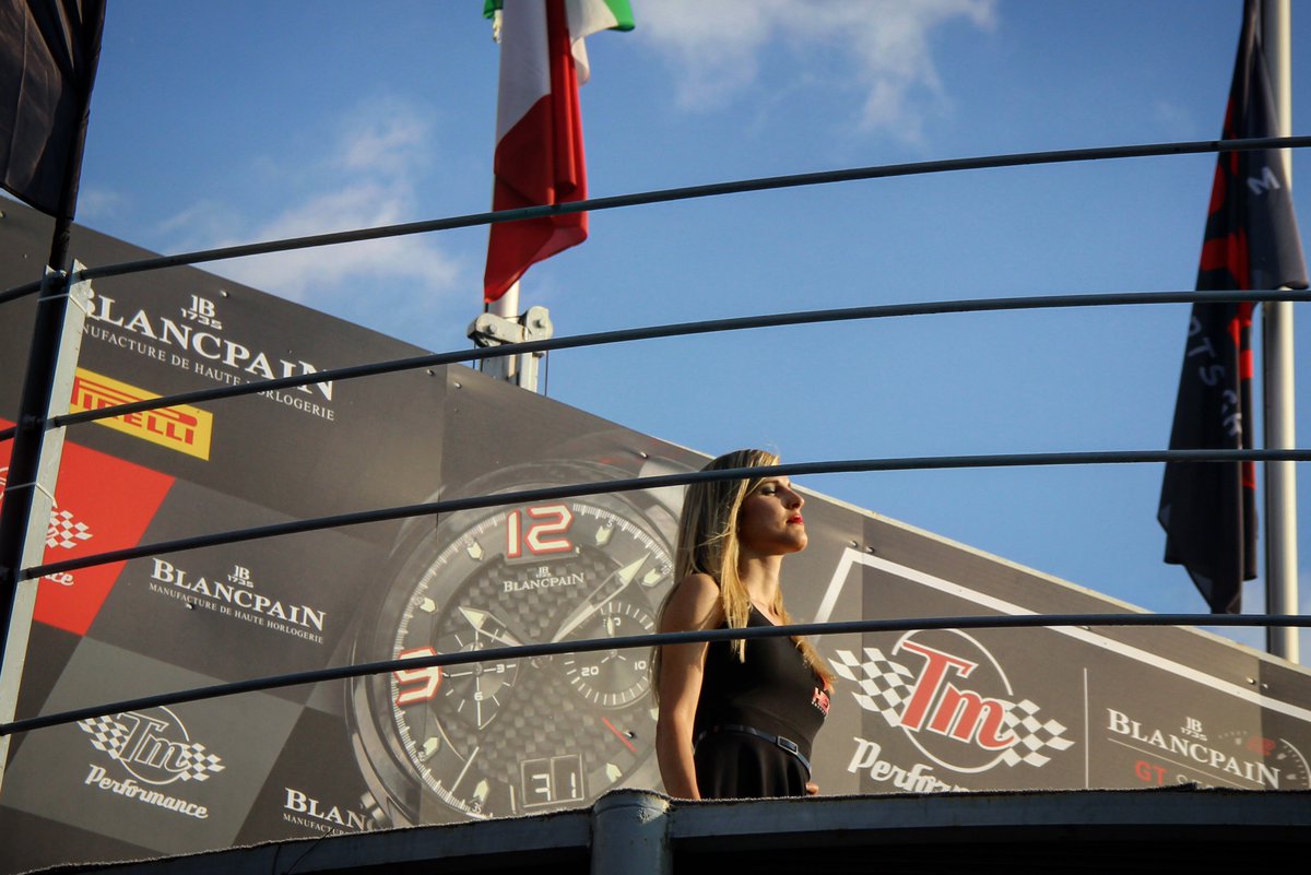 brunos_sacco's tweet photo. #FlashbackFriday to the #BlancpainGT Series #Endurance Cup @Autodromo_Monza 2017
#TGIF #Raceweekend #GTEndurance #GTRacing #gridgirls #Italy #blonde #gridmodels #gridgirls #paddockmodels #PromoGirls #ringgirls #startlinegirls #pitbabes #LifeIsBetterOnRaceTrack @GTendurance_de https://t.co/5xLY7DFPaW