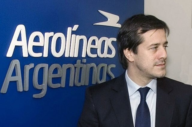 GermanGrudny's tweet photo. Inútil como su padre, solo pueden vivir a costillas del estado. https://t.co/mfhQ7mZFTZ