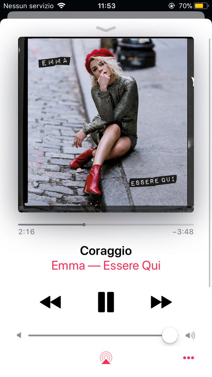 pezzodimerd_'s tweet photo. Ci sono canzoni che, se chiudi gli occhi, diventano persone. #poesia 

@AlessandraNask @MarroneEmma 

“Ogni inizio è negli occhi.” ❤️ https://t.co/0IDa8ODobO