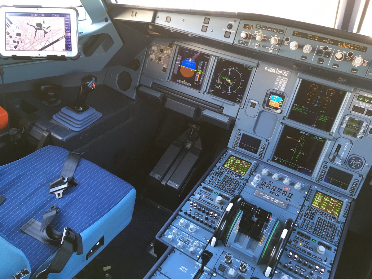 JonKeighren's tweet photo. On the flight deck of the new @easyjet #Airbus A320neo being showcased to the media this morning @manairport. The aircraft provides 15% savings in CO2 emissions https://t.co/EMmeVVyJb0